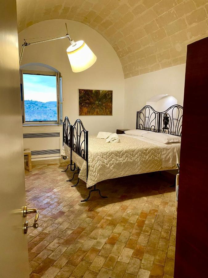 Dimora La Gravina Bed & Breakfast Матера Екстериор снимка